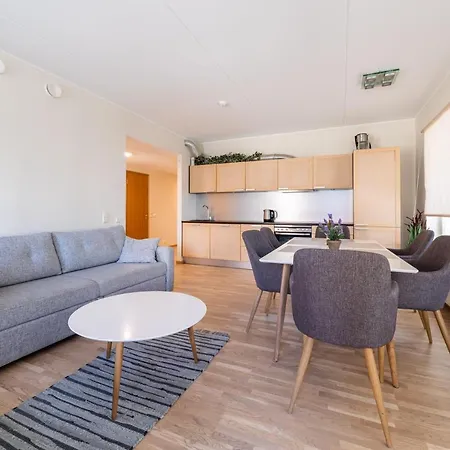 Διαμέρισμα Perfect Location, 3br, Suana, Parking, Terrace Ταλίν